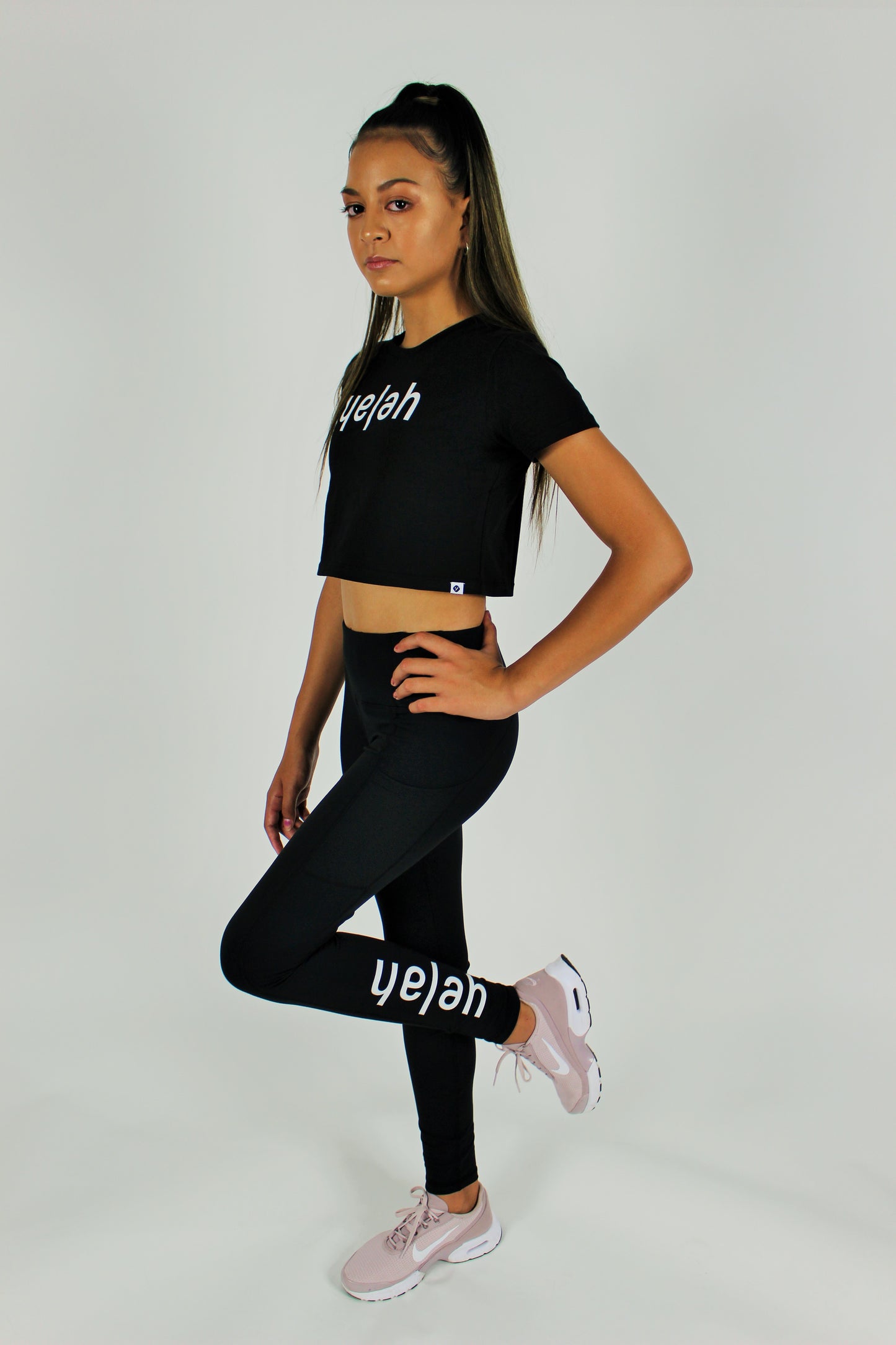 B&W Crop T-Shirt Black
